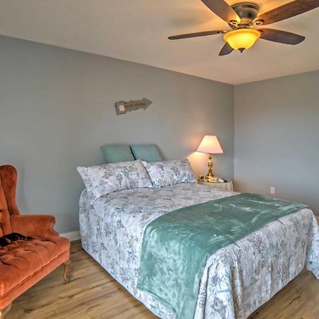 Monticello Home With Multi-Level Deck On 2 Acres! Exteriör bild